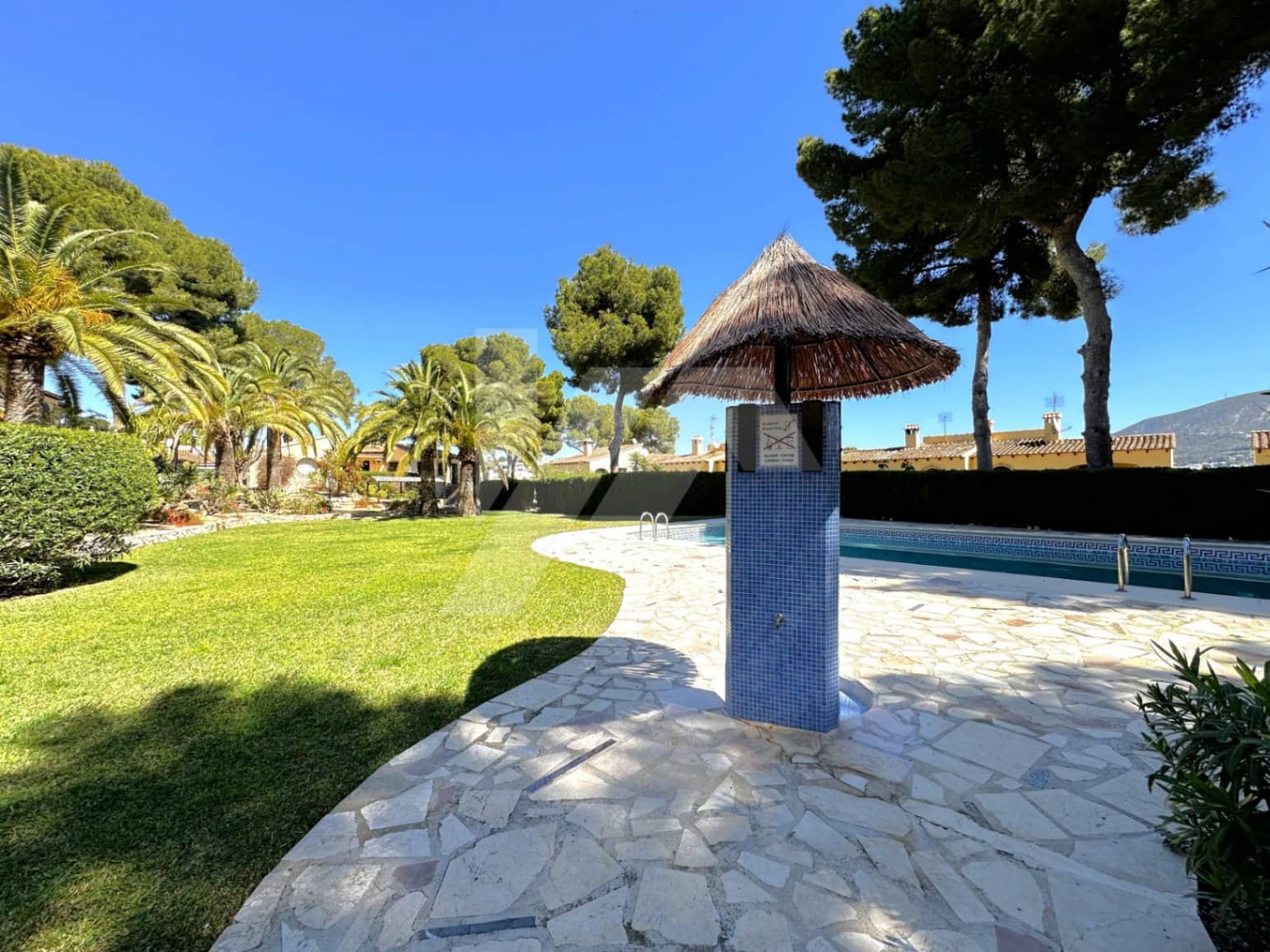 2 makuuhuone Huoneisto myytävänä paikassa Moraira mukana uima-altaan 
autotalli - 275 000 € (Ref: 9782305)