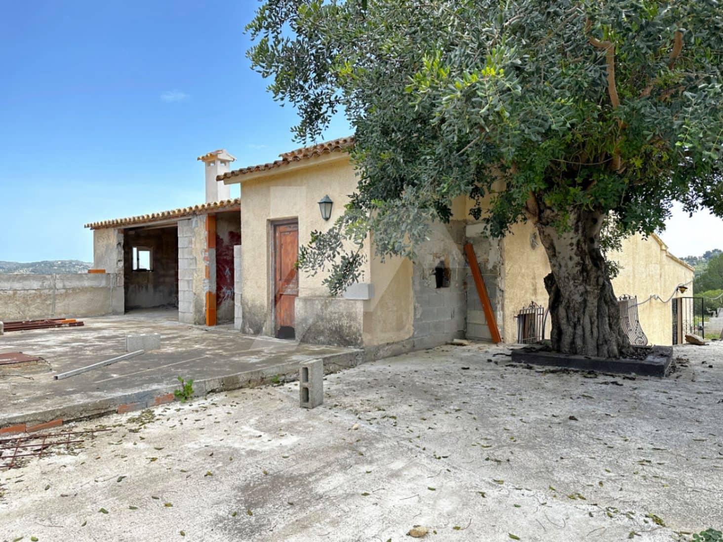 Finca/Country House for sale in Benissa with garage - € 400,000 (Ref: 9802671)