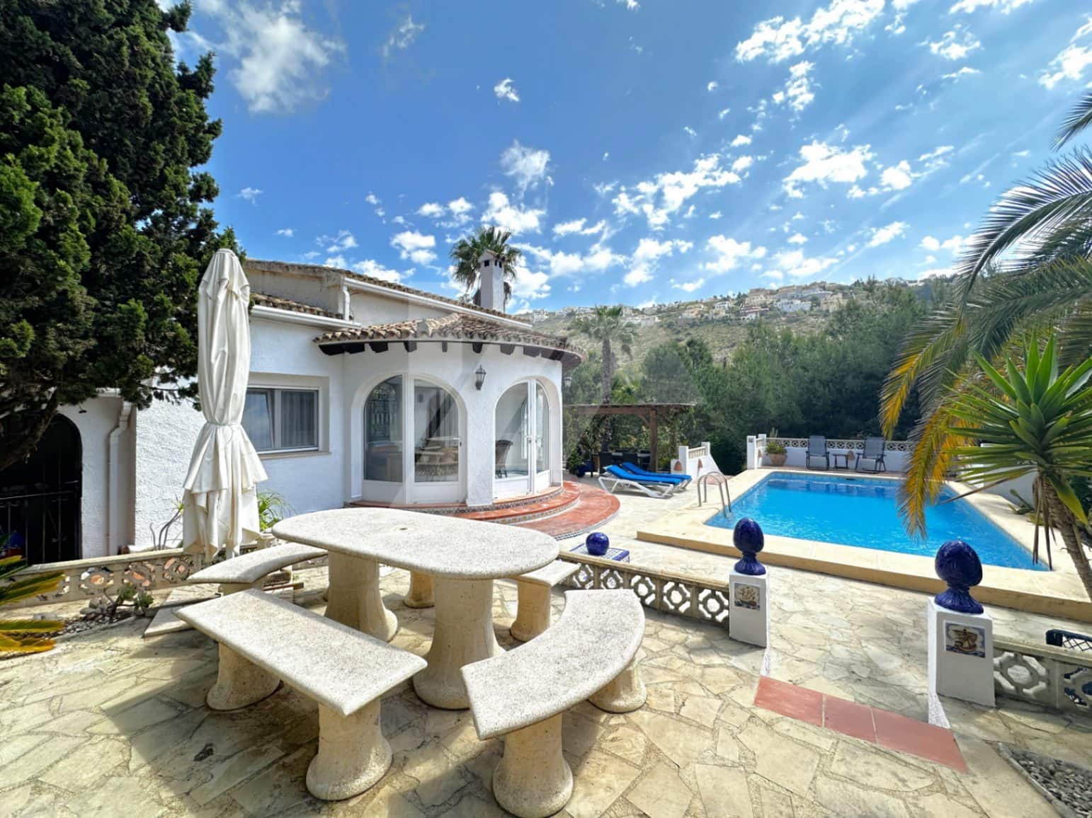 3 bedroom Villa for sale in Benitachell / Benitatxell with pool garage - € 625,000 (Ref: 9807164)