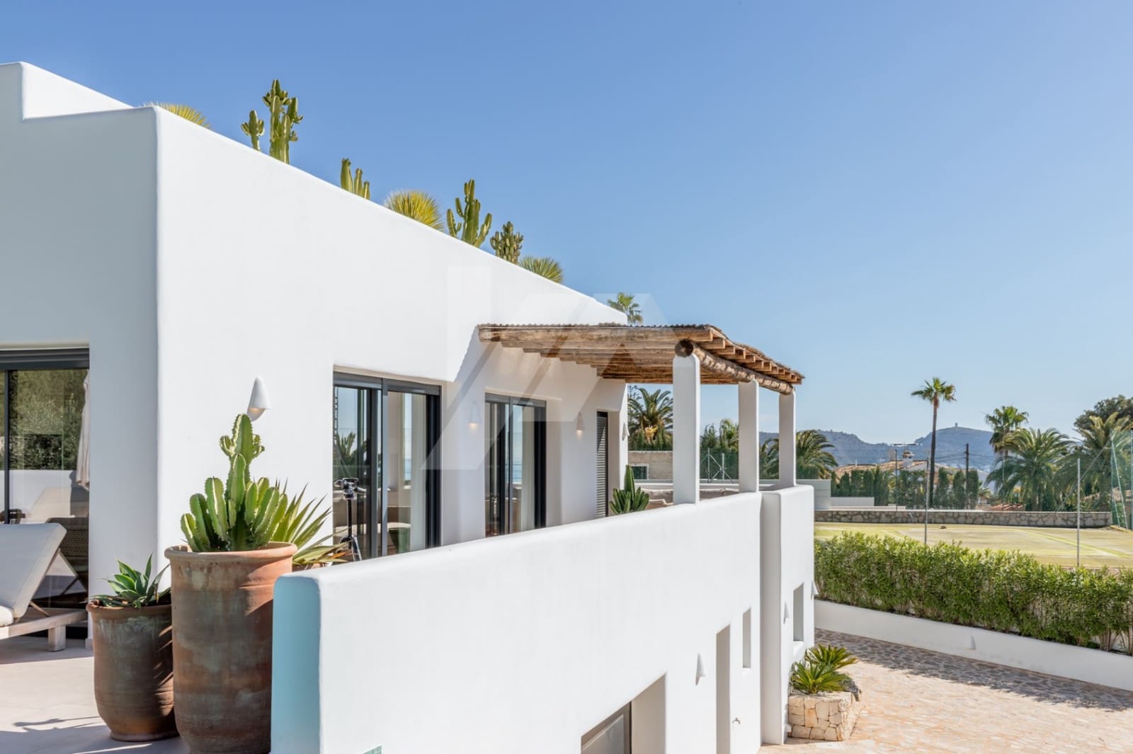 4 sovrum Villa till salu i Moraira med pool garage - 2 190 000 € (Ref: 9827399)