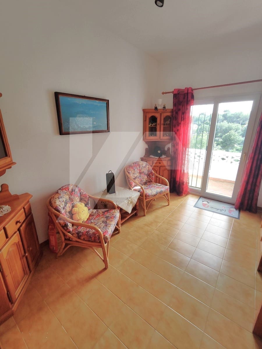 5 bedroom Villa for sale in Moraira with pool garage - € 550,000 (Ref: 9832757)