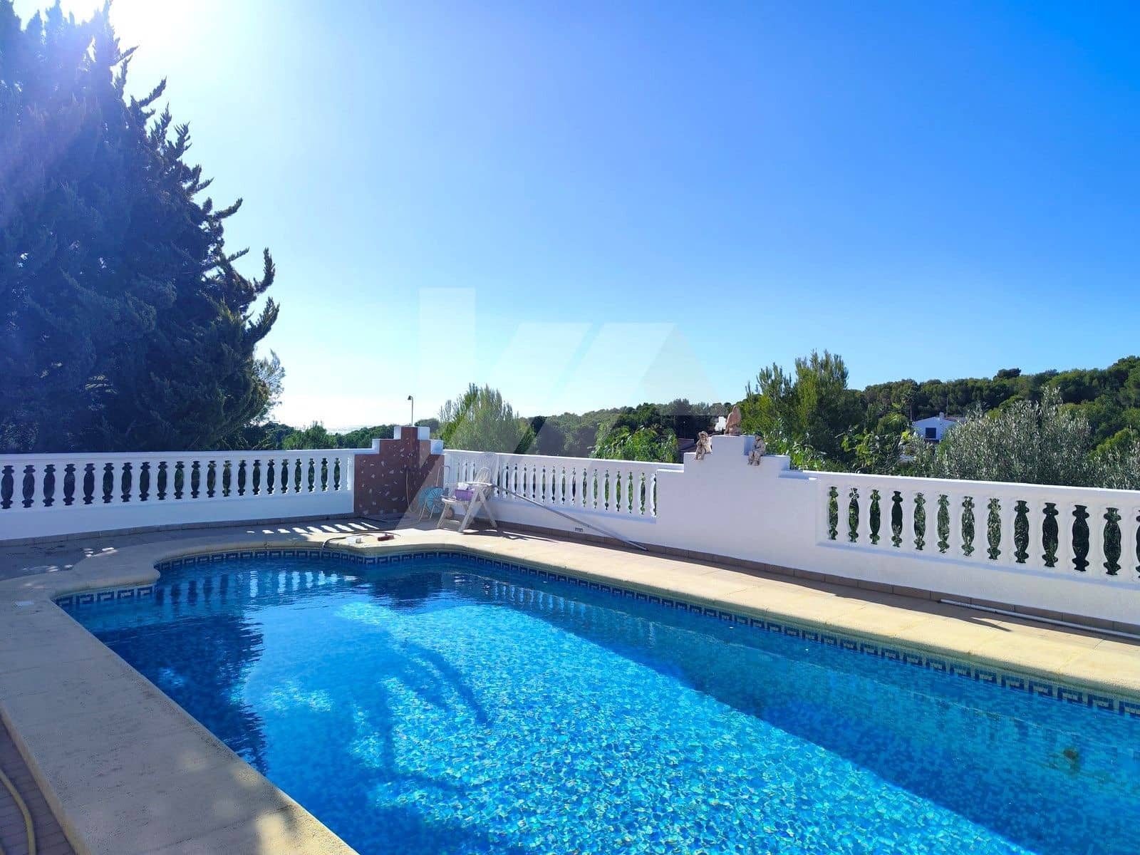 5 bedroom Villa for sale in Moraira with pool garage - € 550,000 (Ref: 9832757)