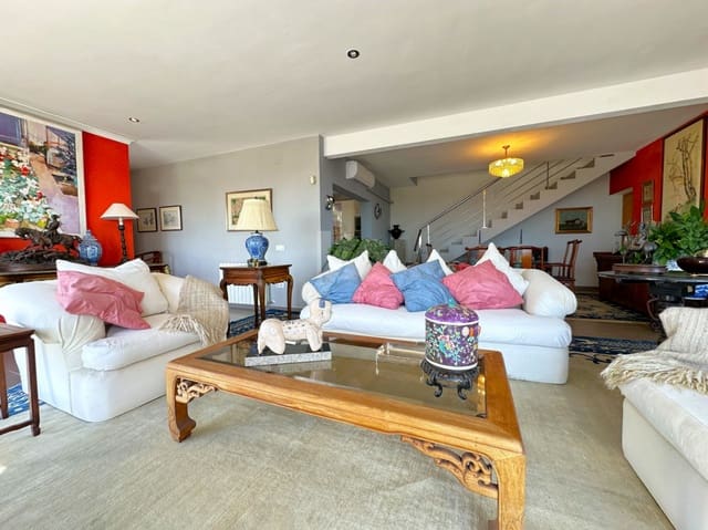 4 slaapkamer Villa te koop in Cometa - Carrió, Calpe / Calp met zwembad garage - € 1.390.000 (Ref: 9850129)