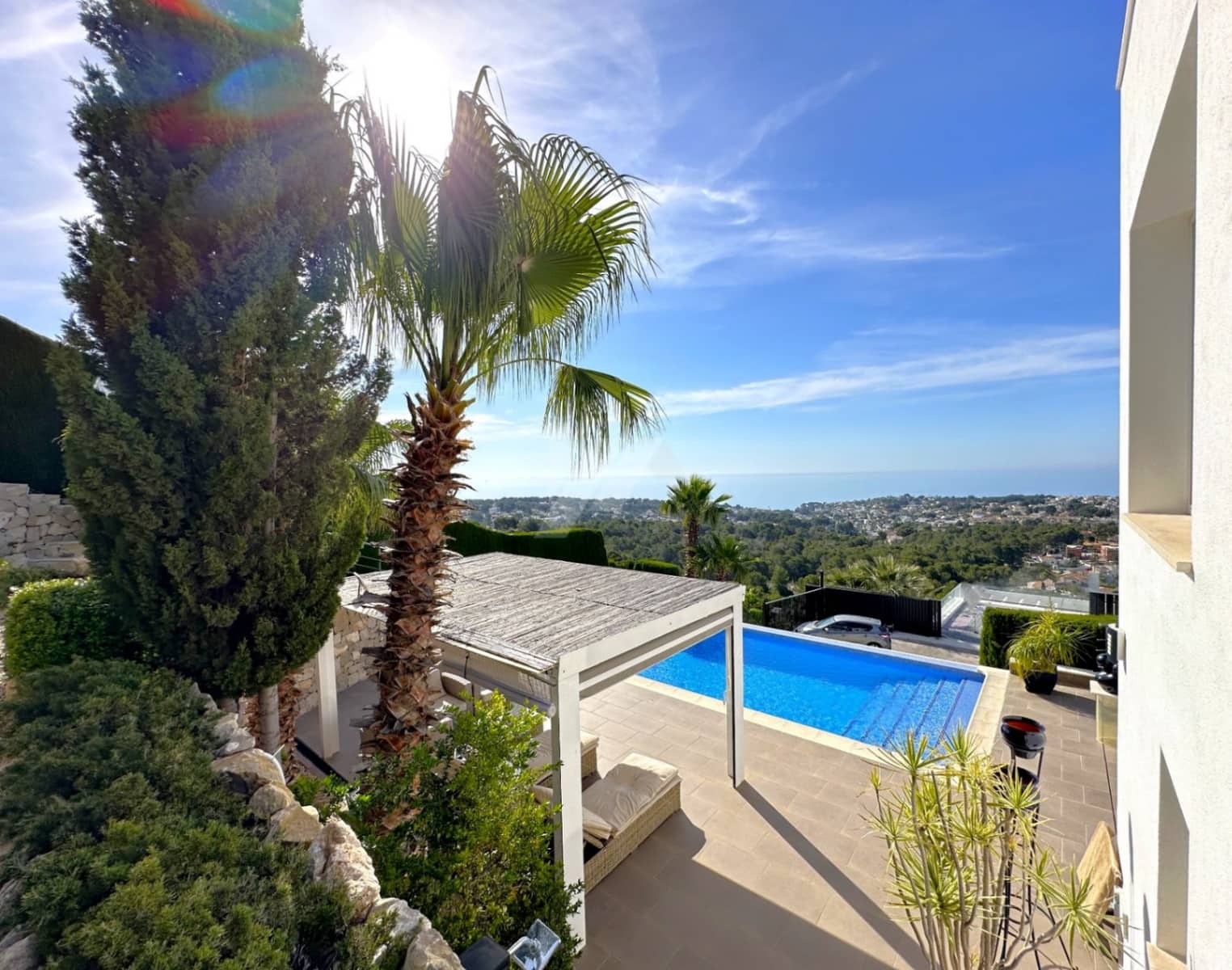 4 sypialnia Willa na sprzedaż w Calpe / Calp z basenem garażem - 1 390 000 € (Ref: 9850129)