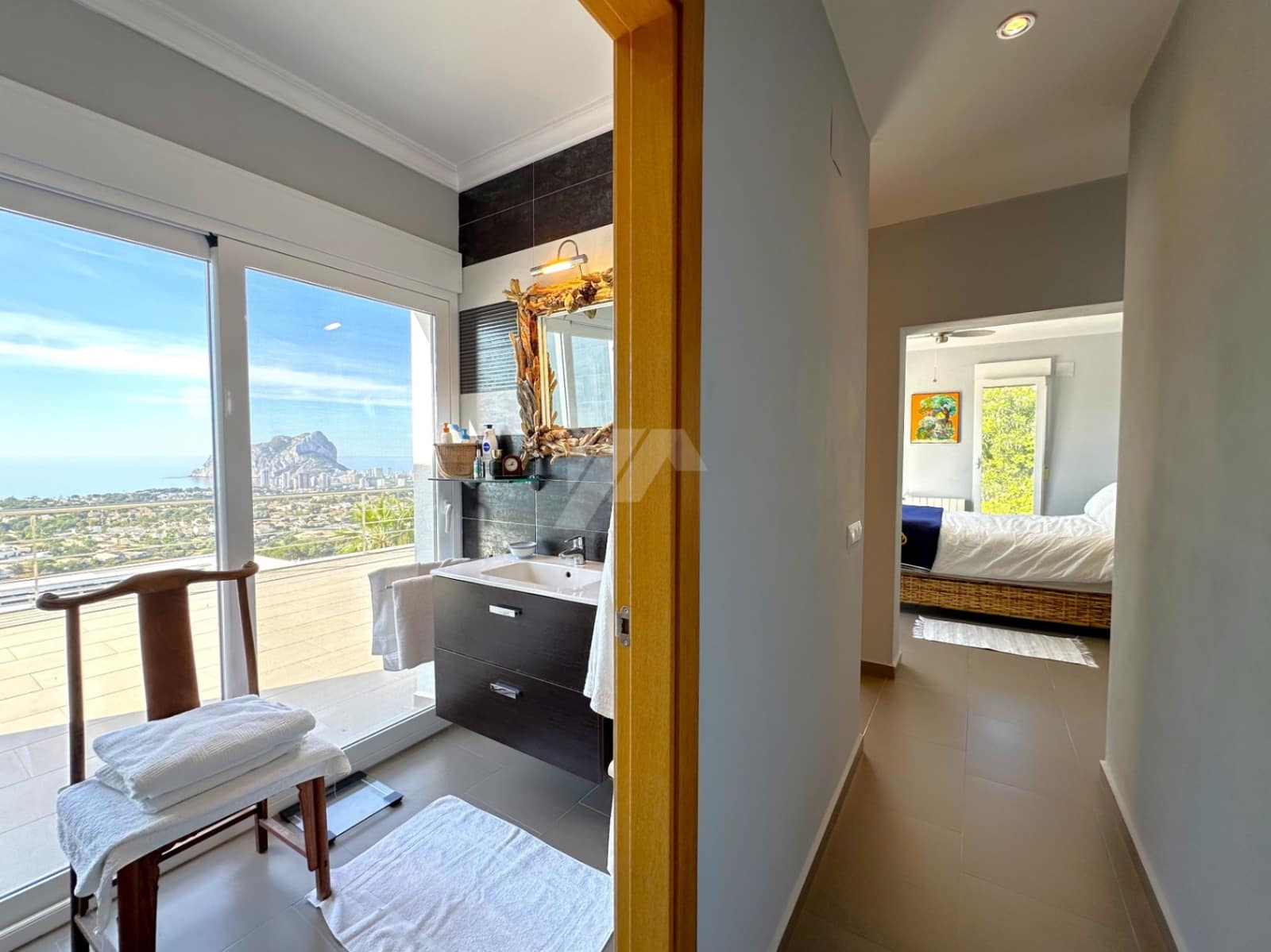4 sypialnia Willa na sprzedaż w Calpe / Calp z basenem garażem - 1 390 000 € (Ref: 9850129)