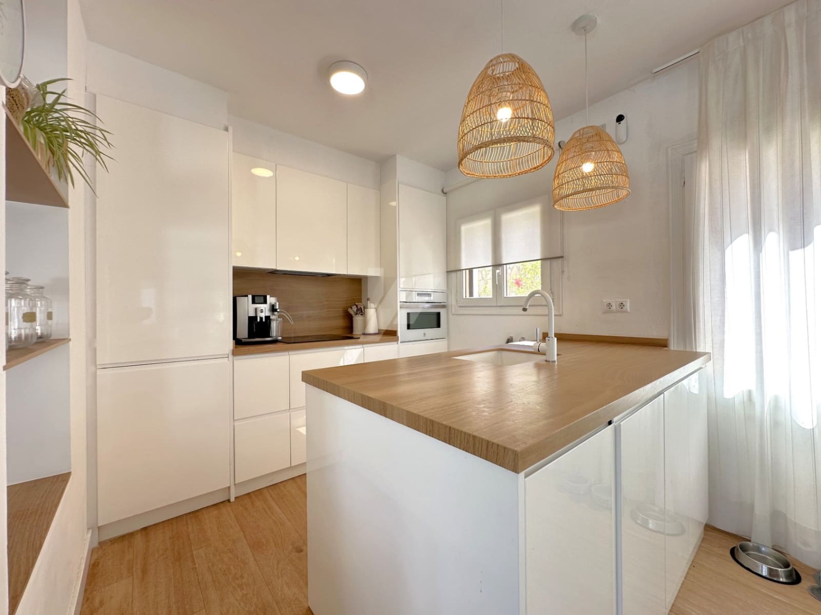 3 soveværelse Villa til salg i Benitachell / Benitatxell med swimmingpool garage - € 865.000 (Ref: 9866089)