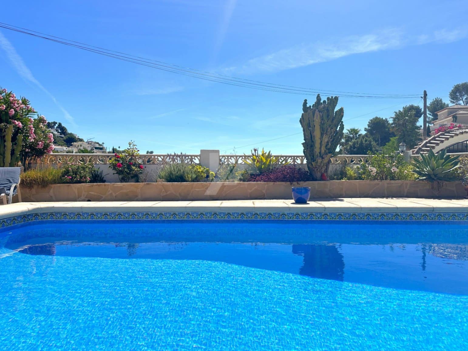 3 soverom Villa til salgs i Moraira med svømmebasseng garasje - € 595 000 (Ref: 9872281)