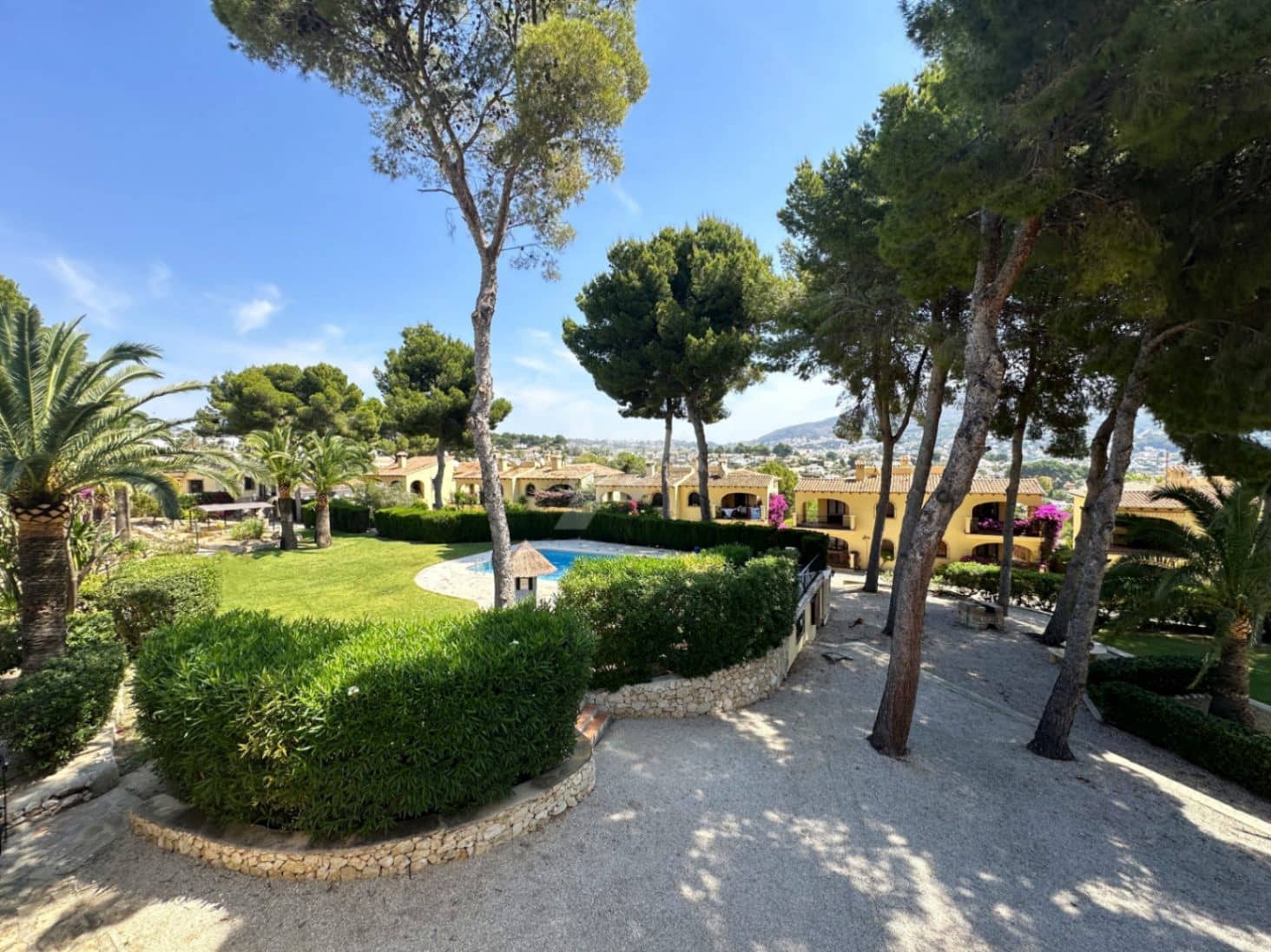 2 bedroom Apartment for sale in Moraira with pool garage - € 285,000 (Ref: 9874391)