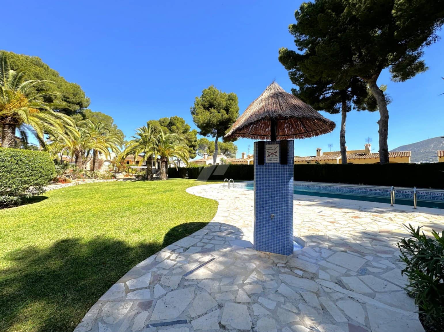 2 bedroom Apartment for sale in Moraira with pool garage - € 285,000 (Ref: 9874391)
