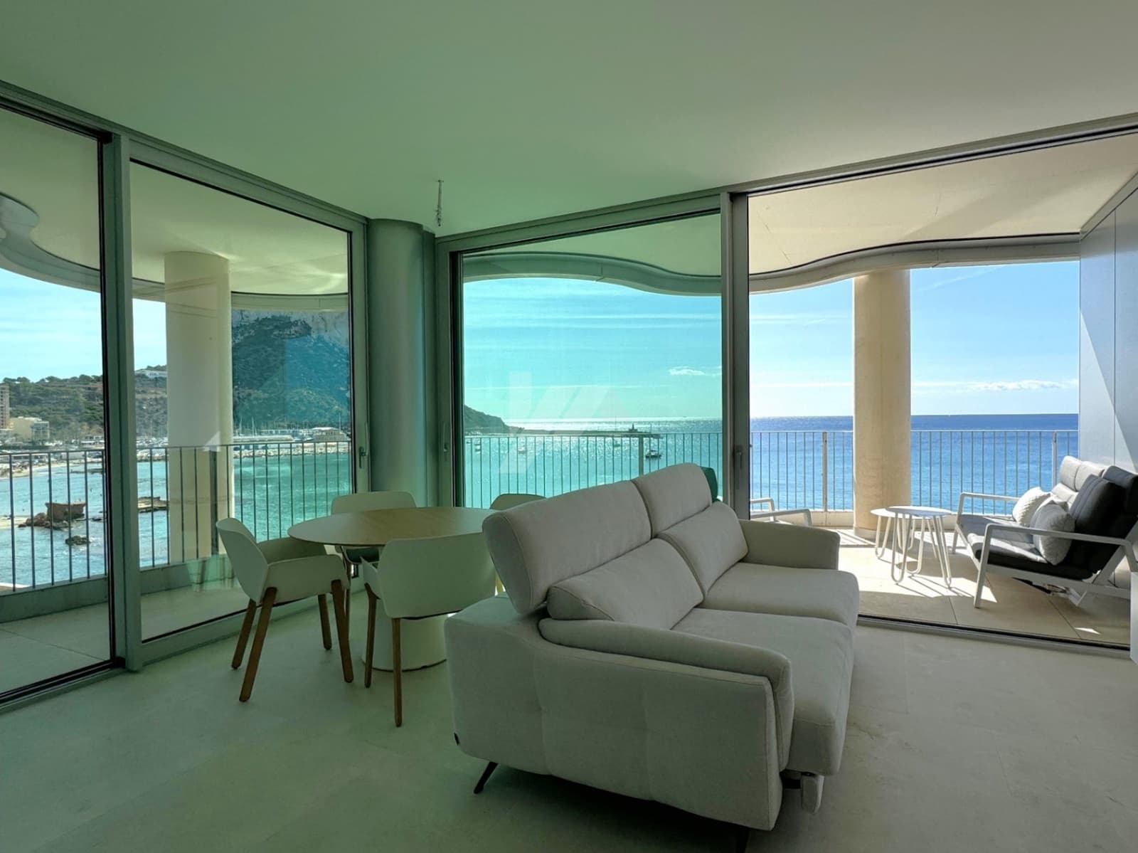2 bedroom Apartment for sale in Calpe / Calp with pool garage - € 990,000 (Ref: 9879766)