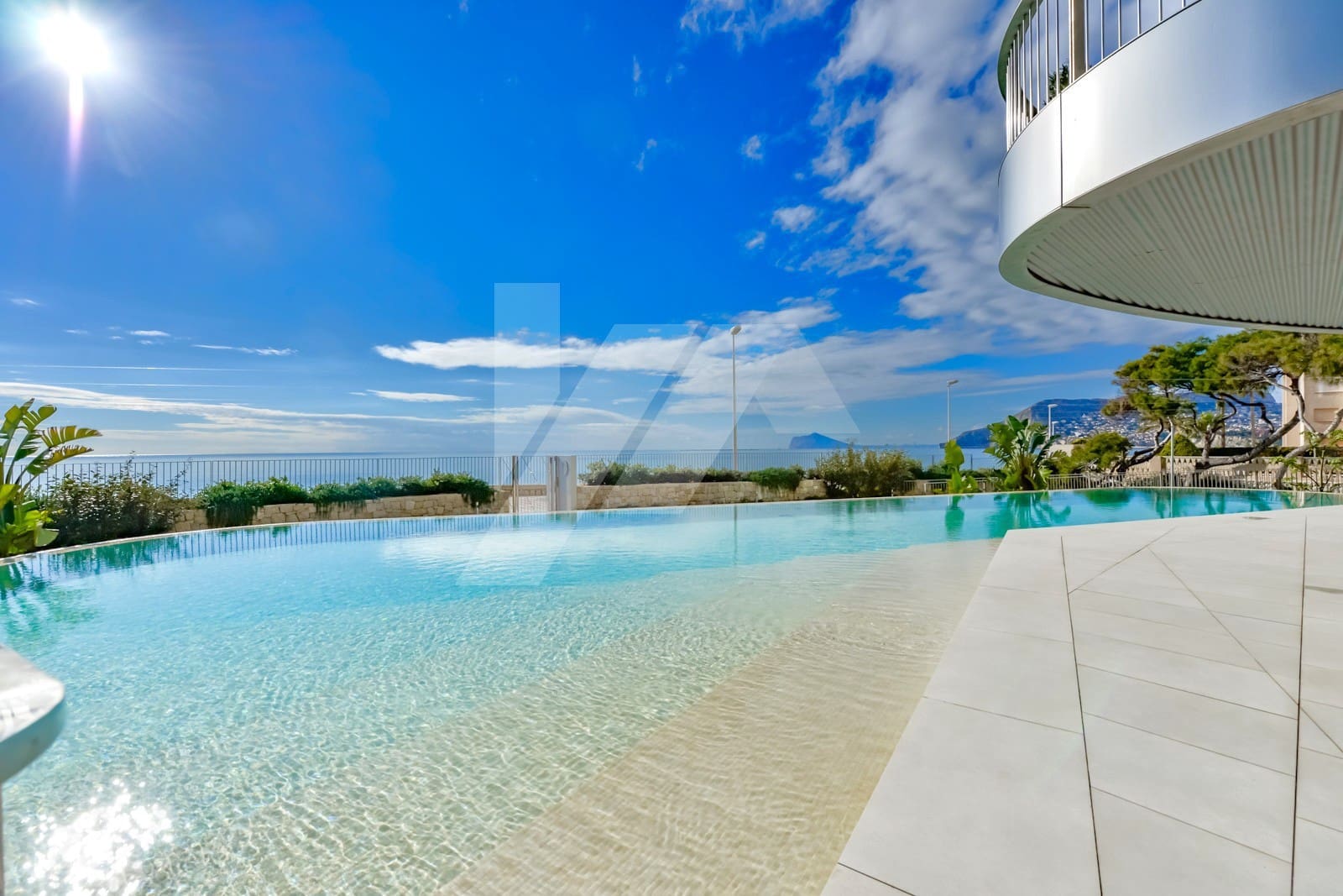 2 bedroom Apartment for sale in Calpe / Calp with pool garage - € 990,000 (Ref: 9879766)