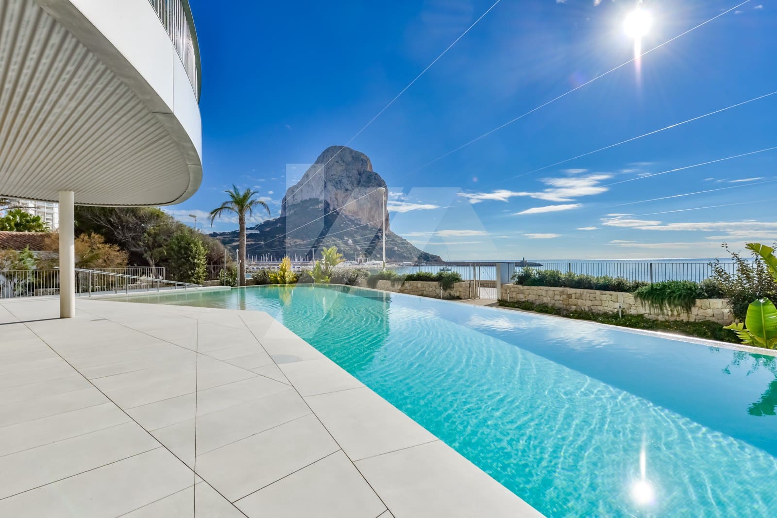 2 bedroom Apartment for sale in Calpe / Calp with pool garage - € 990,000 (Ref: 9879766)