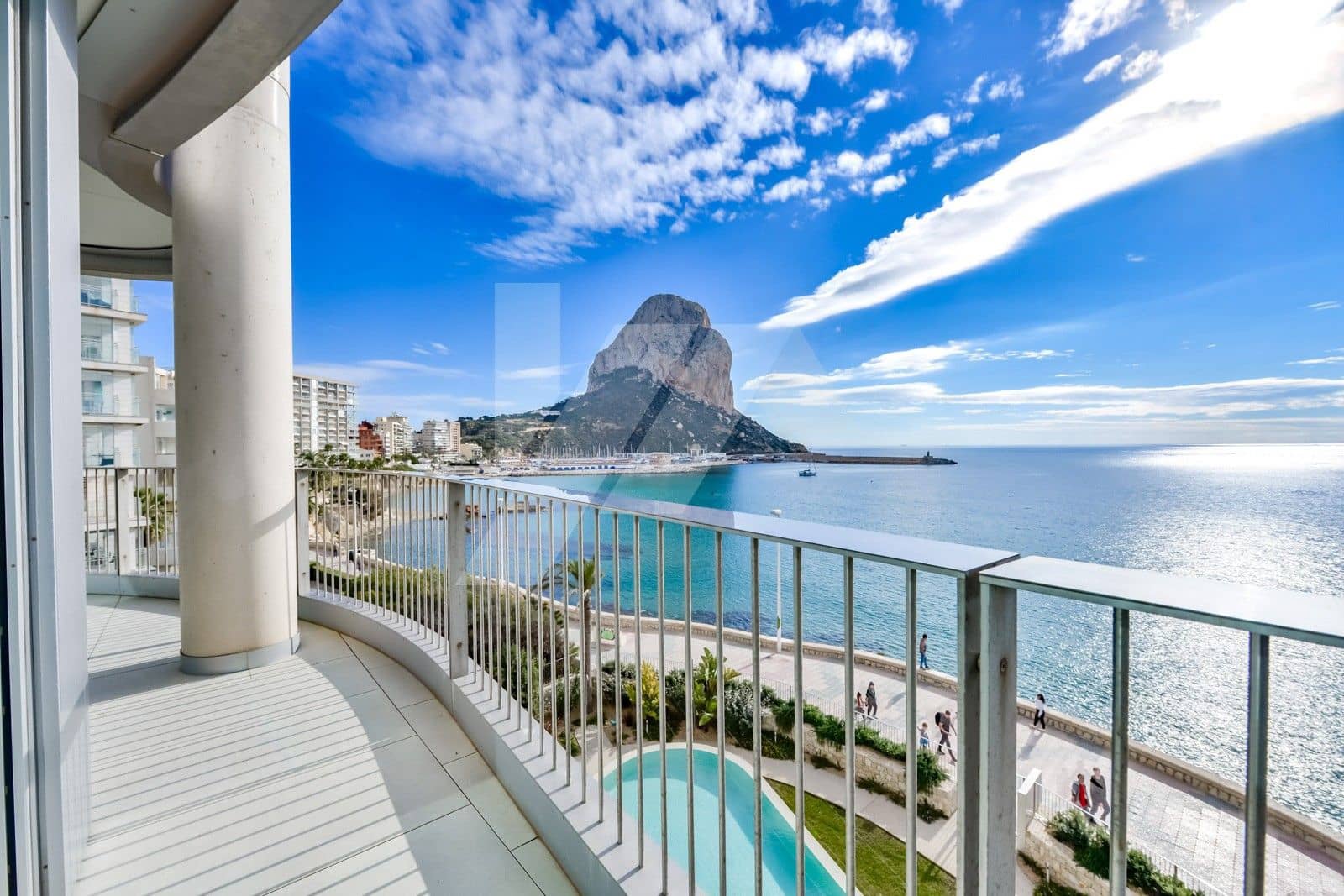 2 bedroom Apartment for sale in Calpe / Calp with pool garage - € 990,000 (Ref: 9879766)