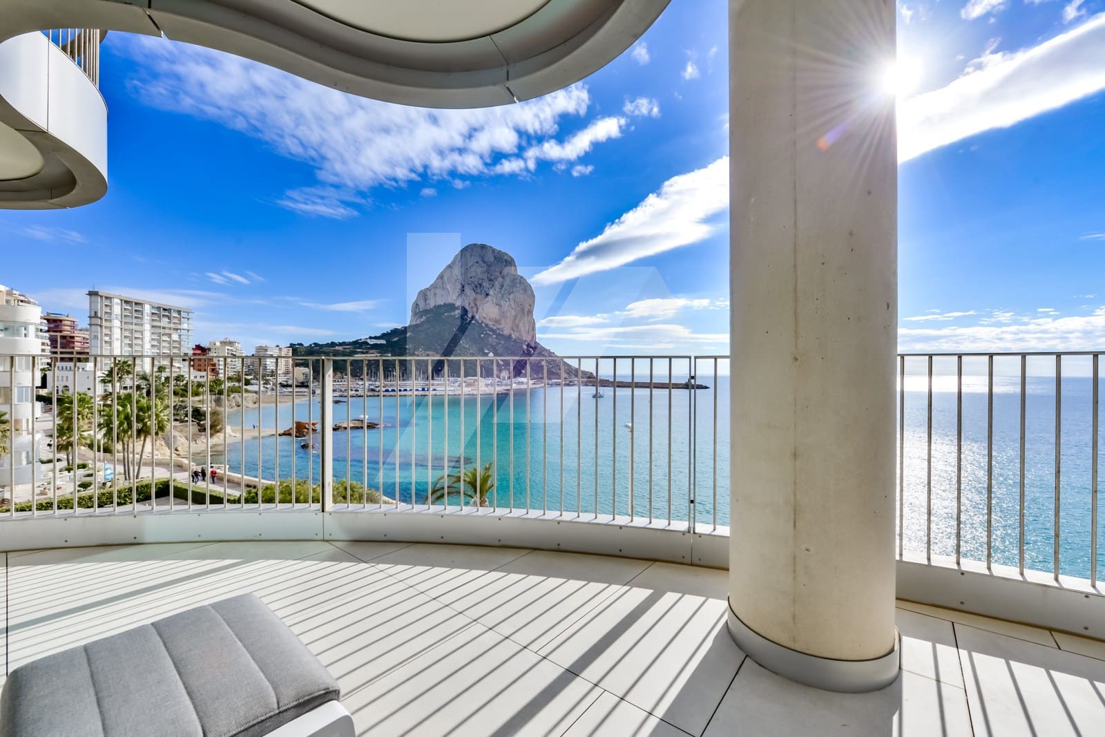 2 bedroom Apartment for sale in Calpe / Calp with pool garage - € 990,000 (Ref: 9879766)