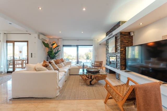 Chalet de 6 habitaciones en Paichi, Teulada-Moraira en venta con piscina garaje - 1.995.000 € (Ref: 9879767)