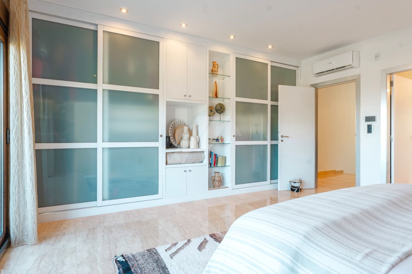 Chalet de 6 habitaciones en Moraira en venta con piscina garaje - 1.995.000 € (Ref: 9879767)