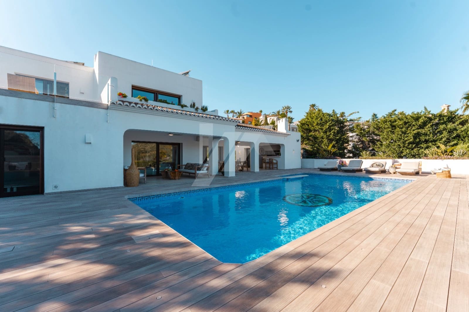 Chalet de 6 habitaciones en Moraira en venta con piscina garaje - 1.995.000 € (Ref: 9879767)