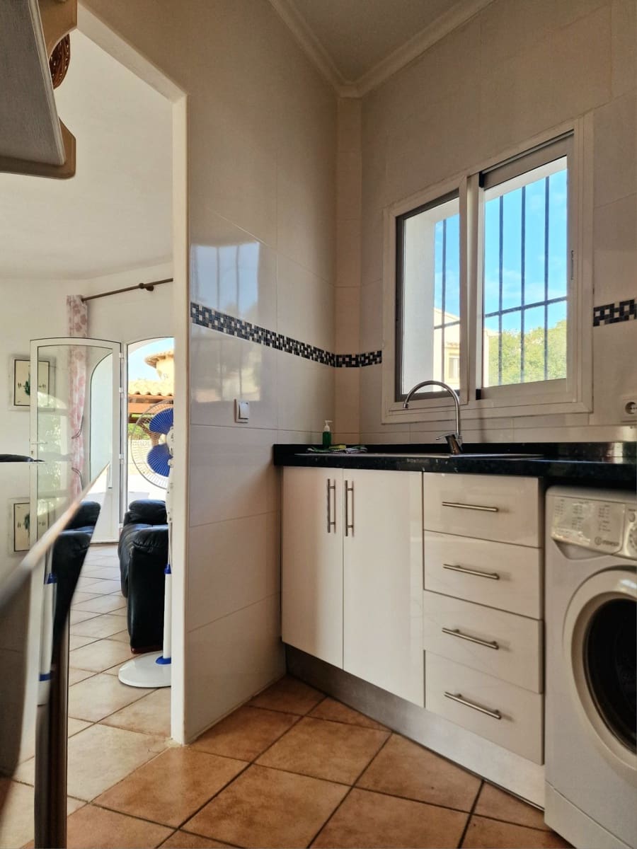 3 slaapkamer Villa te koop in Benissa met garage - € 549.000 (Ref: 9879770)