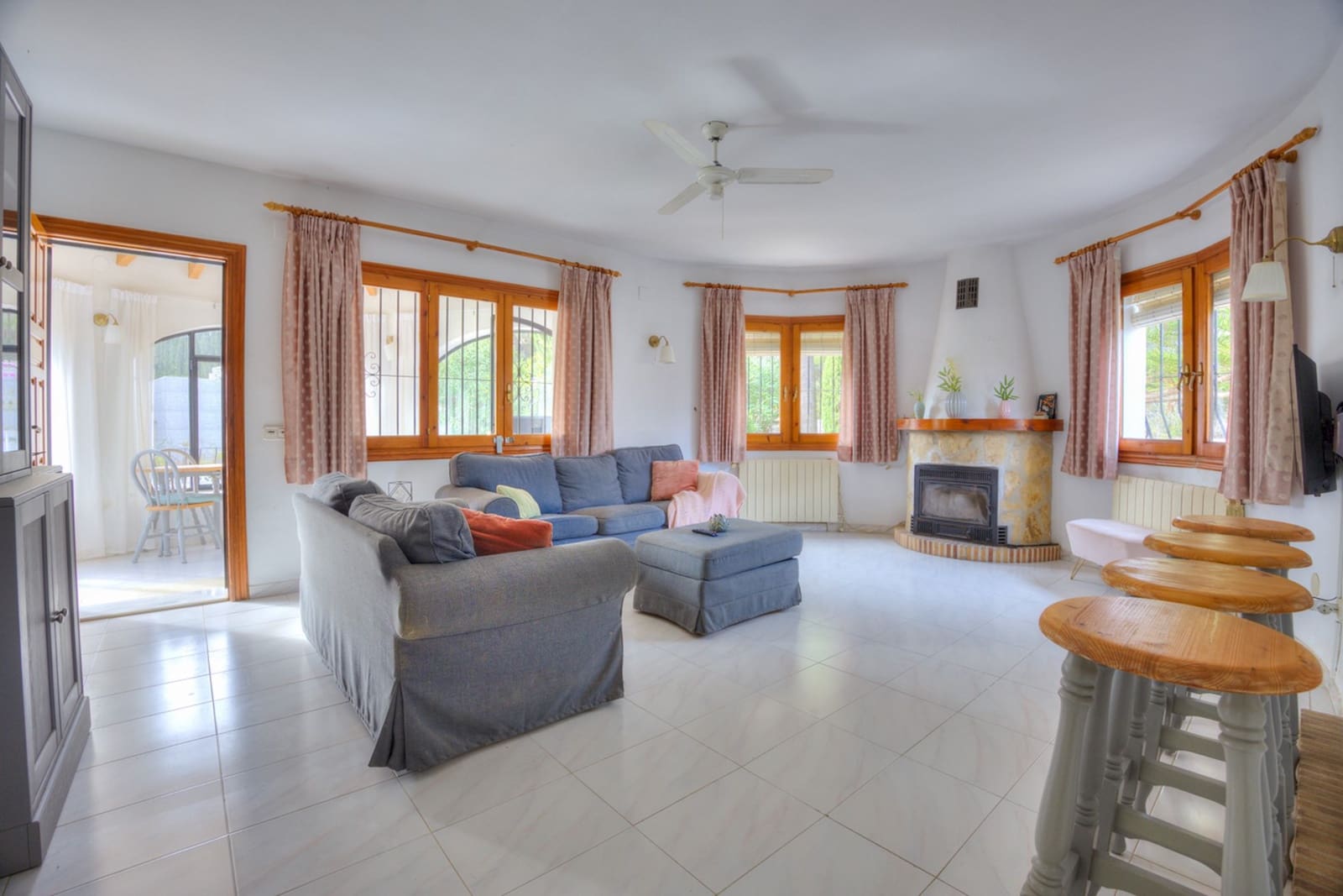 4 sovrum Villa till salu i Moraira med pool - 550 000 € (Ref: 9879774)