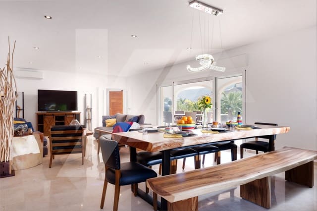 4 soveværelse Villa til salg i Partides comunes - Adsubia, Javea / Xàbia med swimmingpool garage - € 1.375.000 (Ref: 9879776)