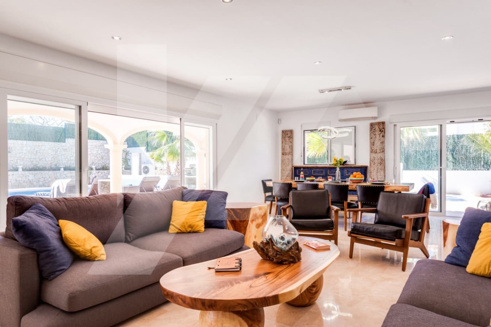4 soveværelse Villa til salg i Javea / Xabia med swimmingpool garage - € 1.375.000 (Ref: 9879776)