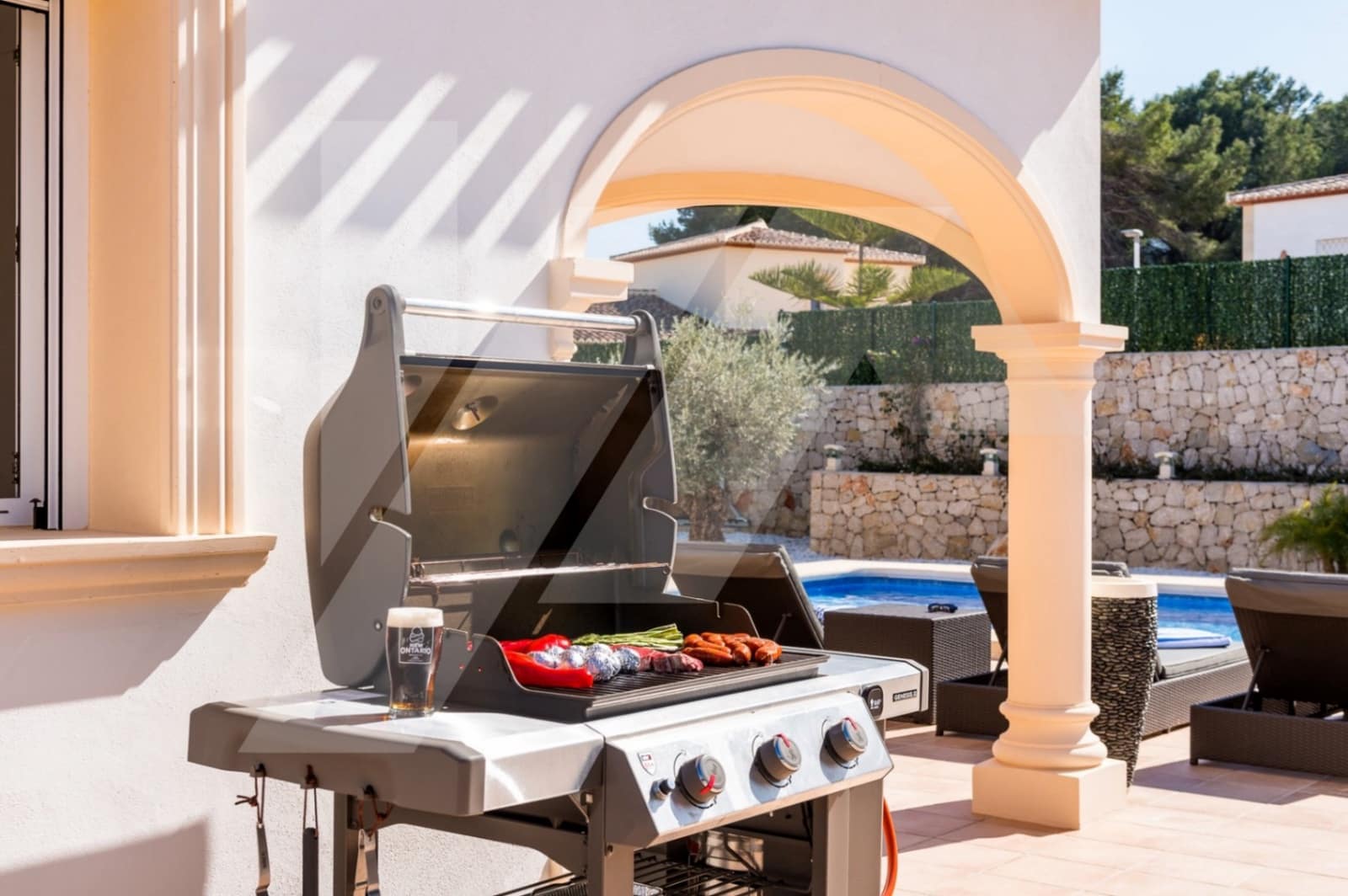 4 soveværelse Villa til salg i Javea / Xabia med swimmingpool garage - € 1.375.000 (Ref: 9879776)