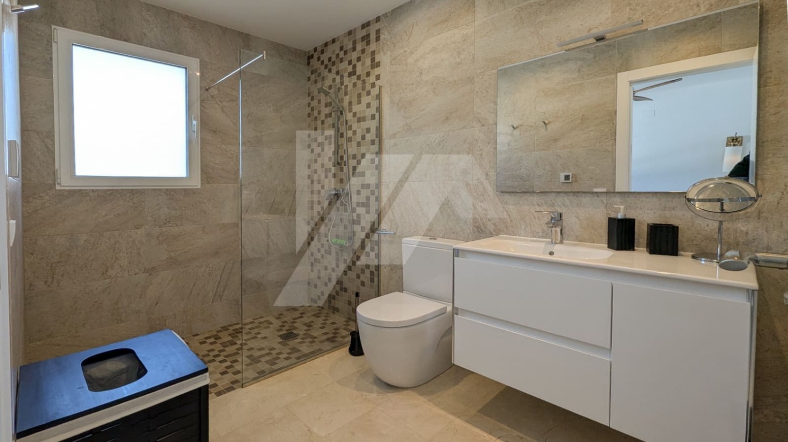 4 soveværelse Villa til salg i Javea / Xabia med swimmingpool garage - € 1.375.000 (Ref: 9879776)