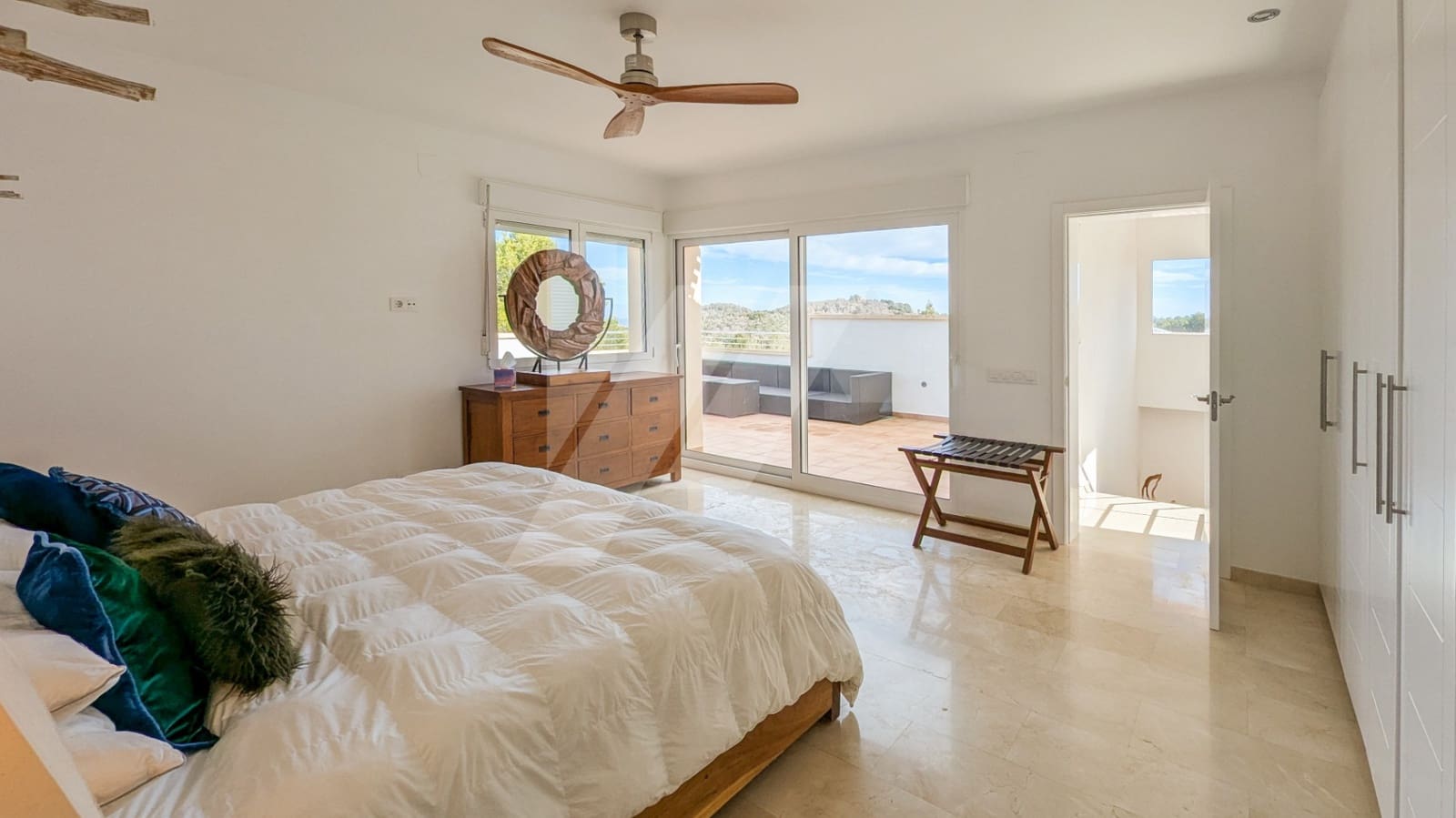 4 soveværelse Villa til salg i Javea / Xabia med swimmingpool garage - € 1.375.000 (Ref: 9879776)