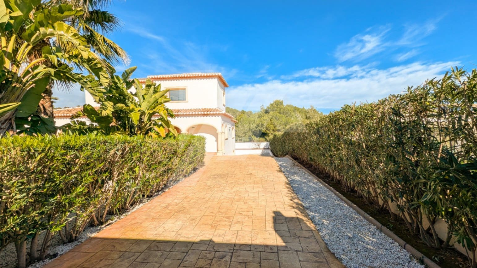 4 soveværelse Villa til salg i Javea / Xabia med swimmingpool garage - € 1.375.000 (Ref: 9879776)