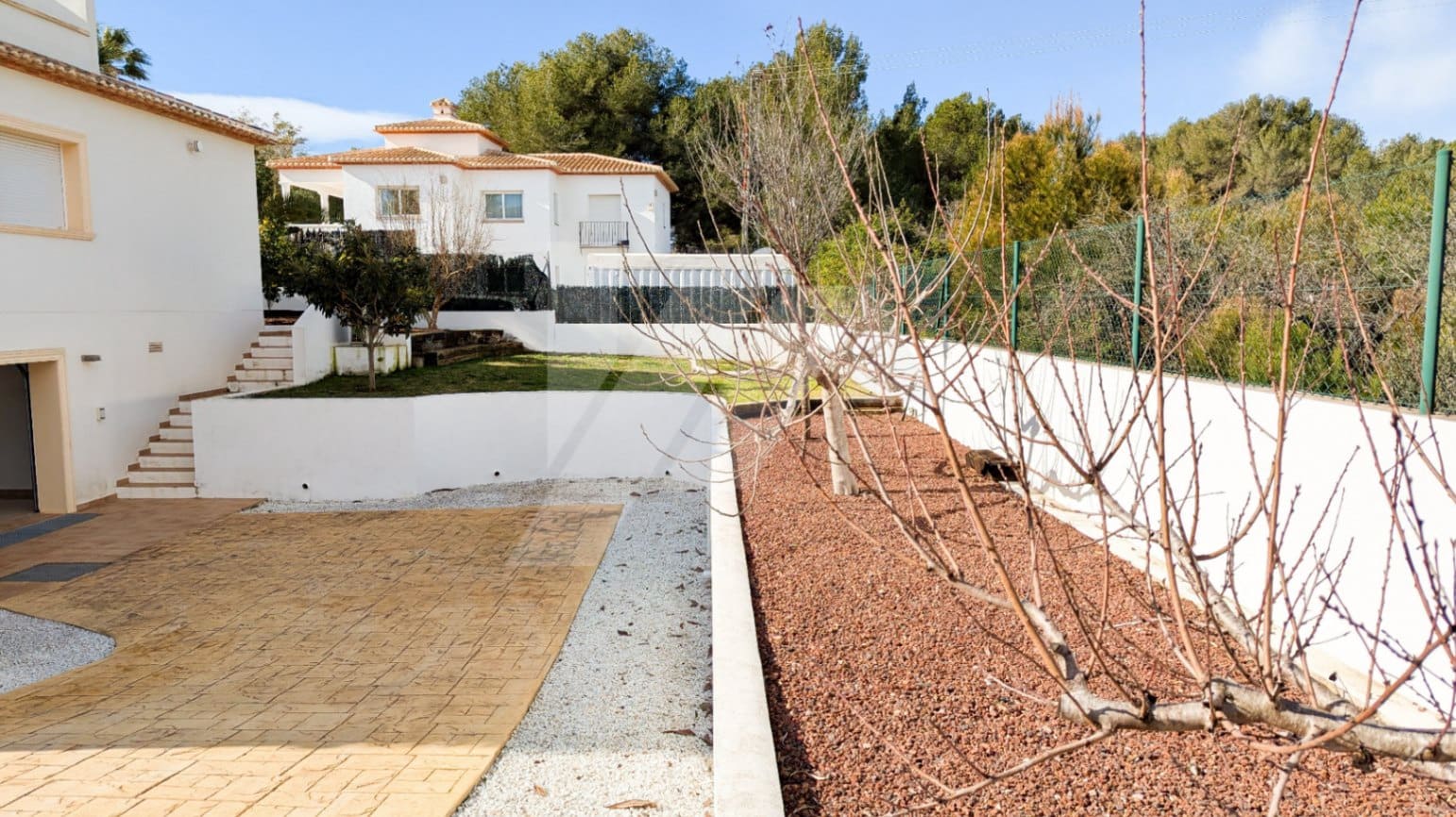 4 soveværelse Villa til salg i Javea / Xabia med swimmingpool garage - € 1.375.000 (Ref: 9879776)