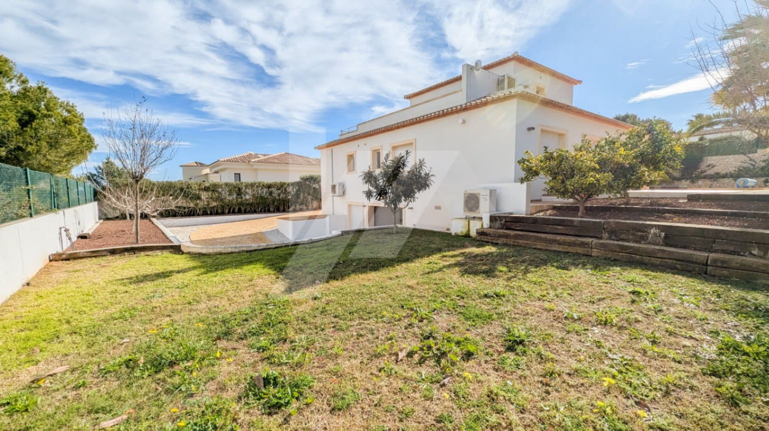 4 soveværelse Villa til salg i Javea / Xabia med swimmingpool garage - € 1.375.000 (Ref: 9879776)