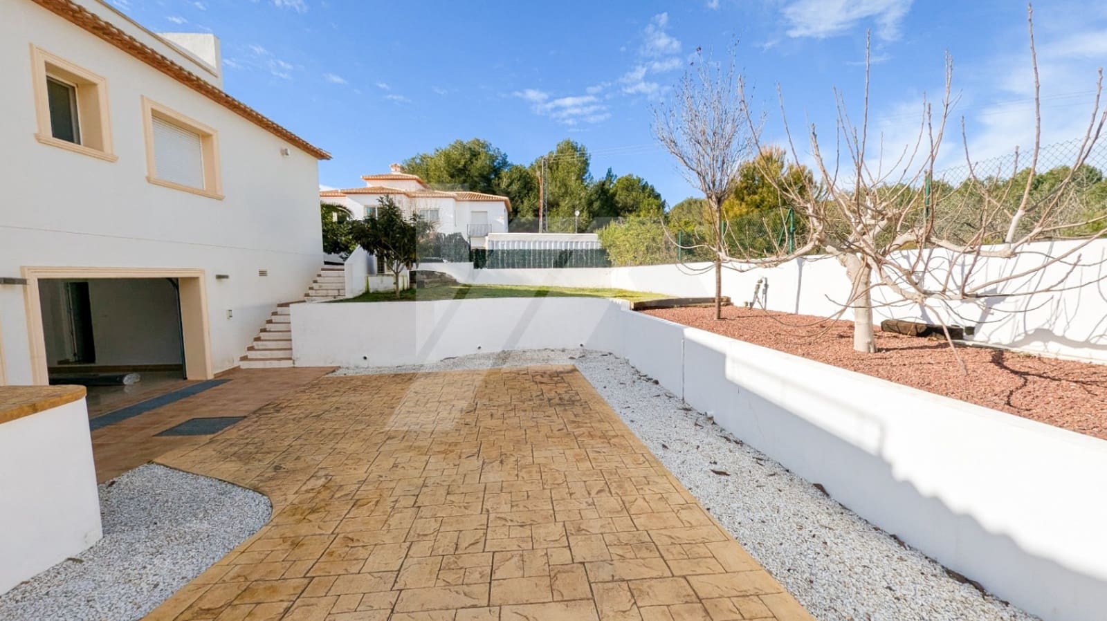 4 soveværelse Villa til salg i Javea / Xabia med swimmingpool garage - € 1.375.000 (Ref: 9879776)