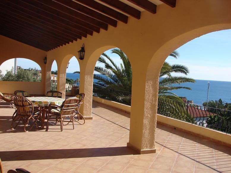 3 sypialnia Willa na sprzedaż w Calpe / Calp z garażem - 1 200 000 € (Ref: 9879778)