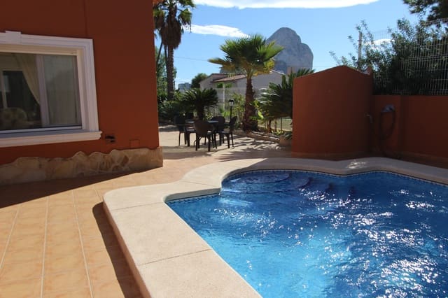 3 quarto Moradia para venda em Calpe / Calp com piscina garagem - 840 000 € (Ref: 9879780)