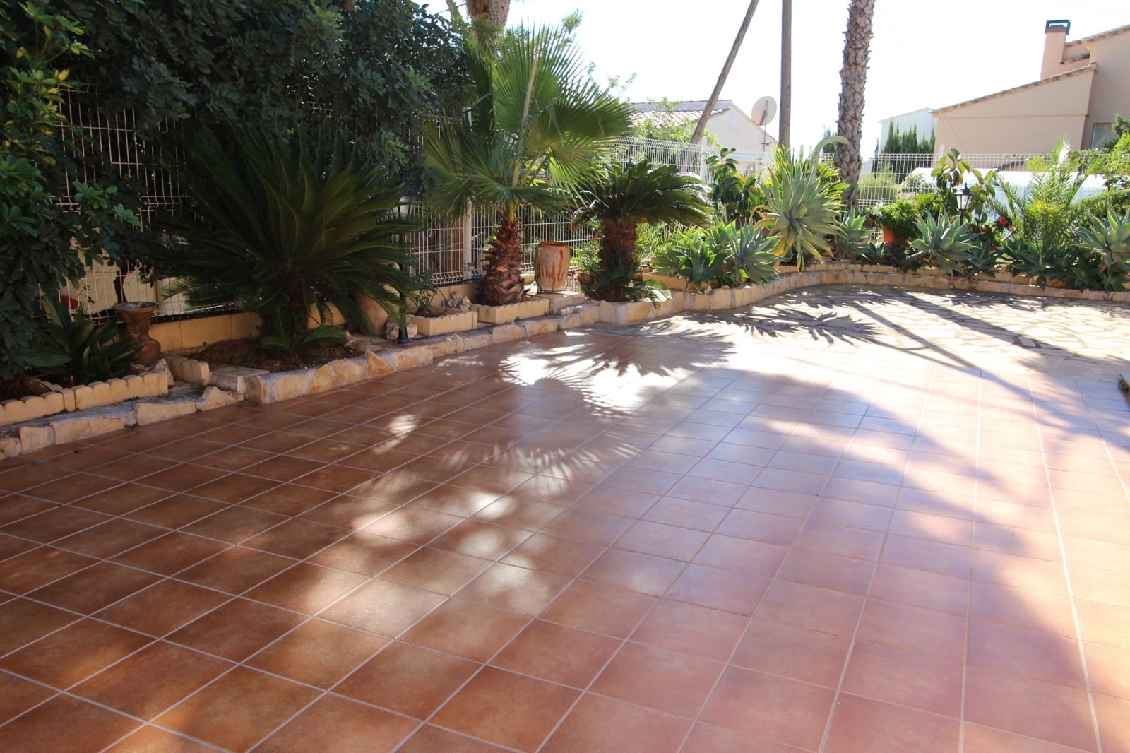 3 quarto Moradia para venda em Calpe / Calp com piscina garagem - 840 000 € (Ref: 9879780)