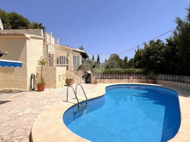 3 soveværelse Villa til salg i Benimeit - Tabaira, Teulada-Moraira med swimmingpool garage - € 635.000 (Ref: 9879781)