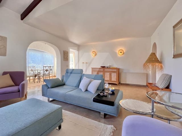 3 soveværelse Villa til salg i Benimeit - Tabaira, Teulada-Moraira med swimmingpool garage - € 635.000 (Ref: 9879781)