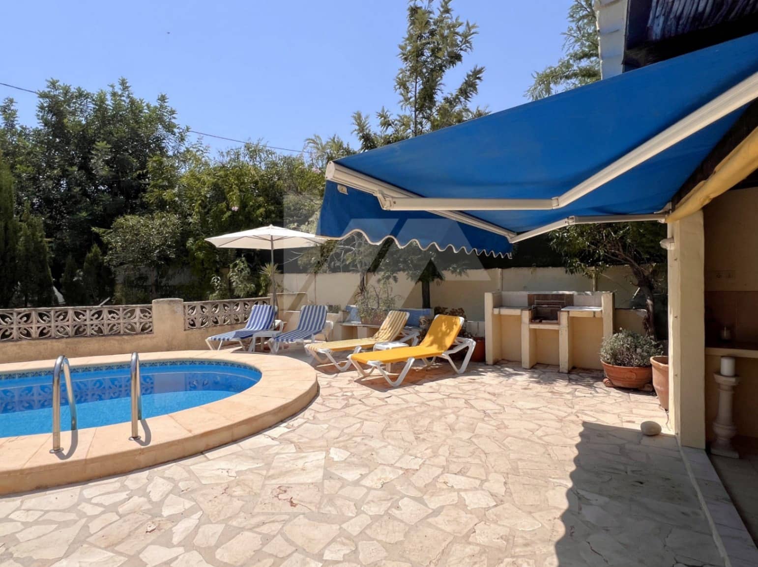 3 soveværelse Villa til salg i Moraira med swimmingpool garage - € 635.000 (Ref: 9879781)