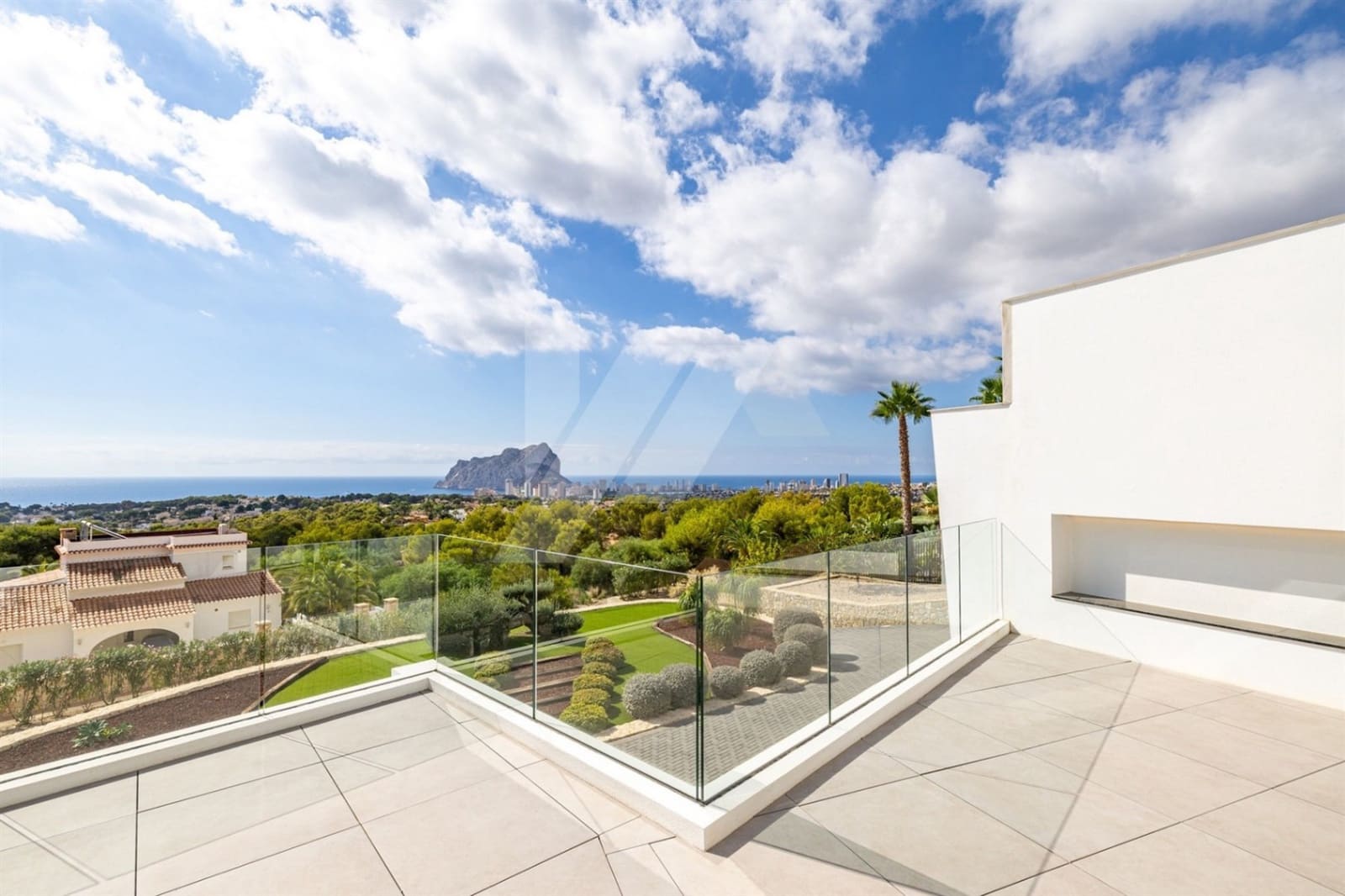 8 bedroom Villa for sale in Benissa with pool garage - € 4,490,000 (Ref: 9879782)