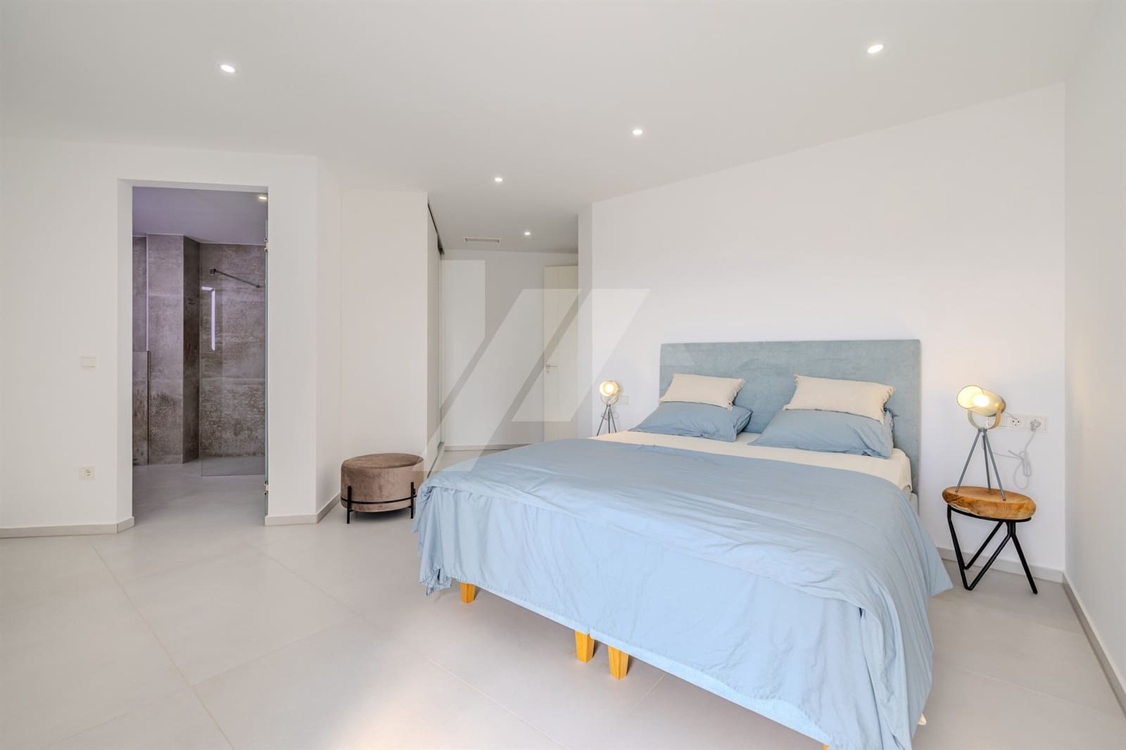 8 bedroom Villa for sale in Benissa with pool garage - € 4,490,000 (Ref: 9879782)