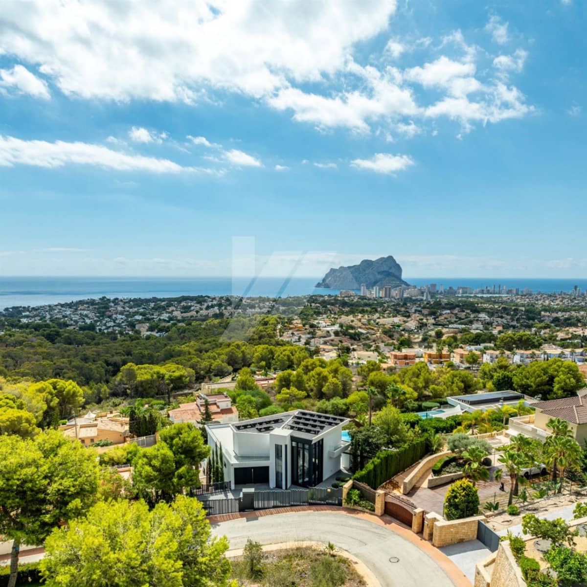 8 bedroom Villa for sale in Benissa with pool garage - € 4,490,000 (Ref: 9879782)