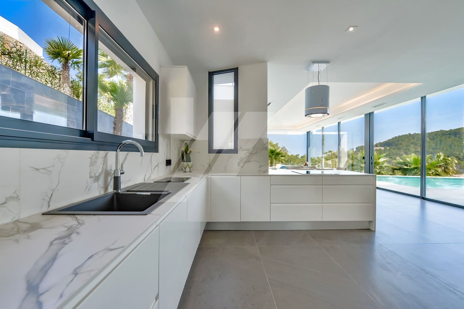 Chalet de 3 habitaciones en Javea / Xàbia en venta con piscina garaje - 1.620.000 € (Ref: 9879785)