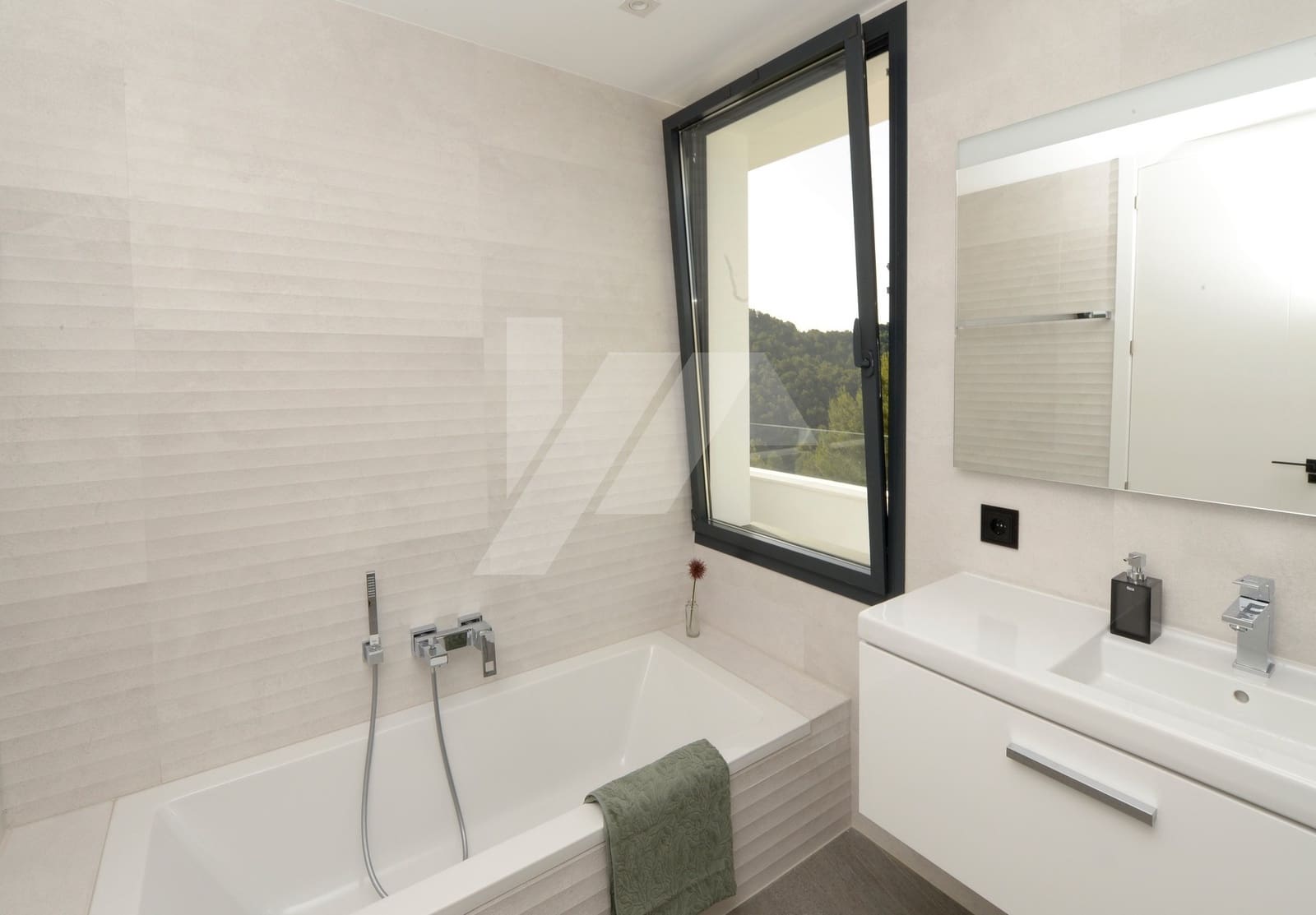Chalet de 3 habitaciones en Javea / Xàbia en venta con piscina garaje - 1.620.000 € (Ref: 9879785)