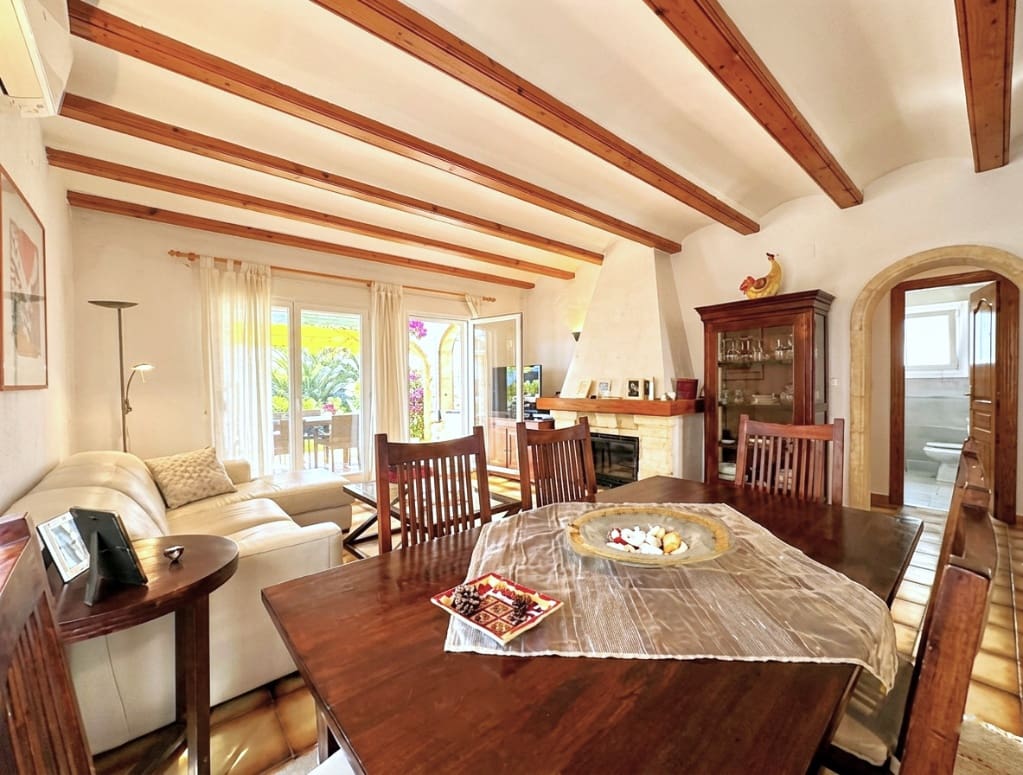 3 sovrum Bungalow till salu i Moraira med pool garage - 550 000 € (Ref: 9915142)