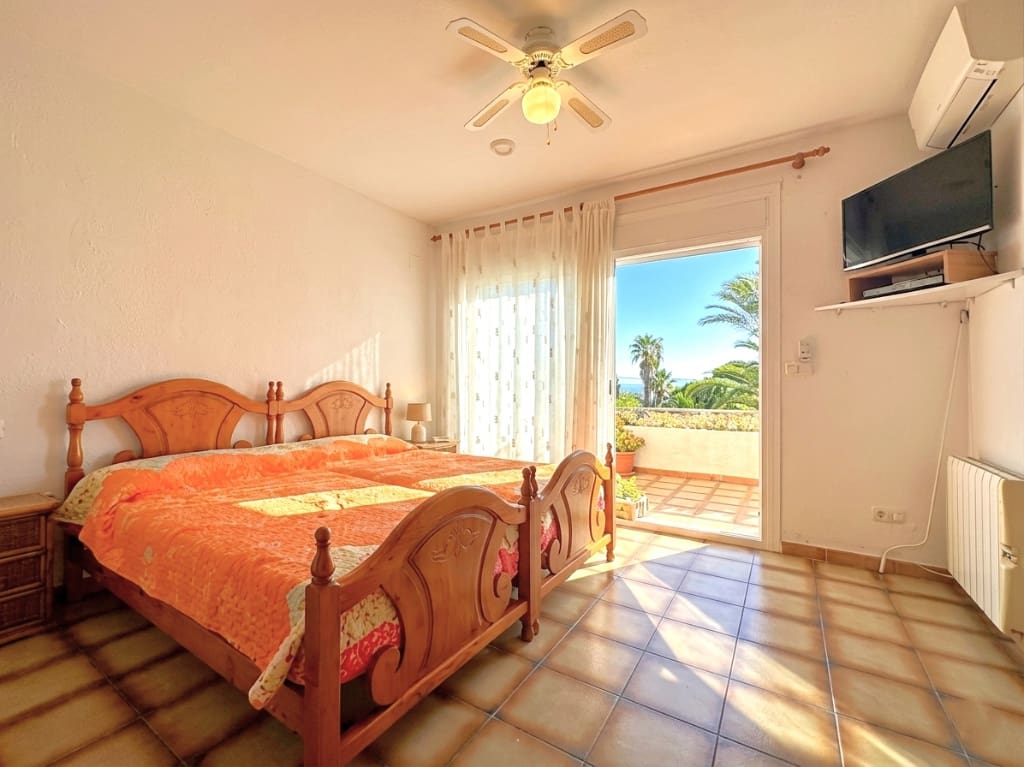 3 sovrum Bungalow till salu i Moraira med pool garage - 550 000 € (Ref: 9915142)