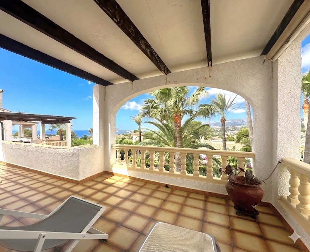 3 sovrum Bungalow till salu i Moraira med pool garage - 550 000 € (Ref: 9915142)