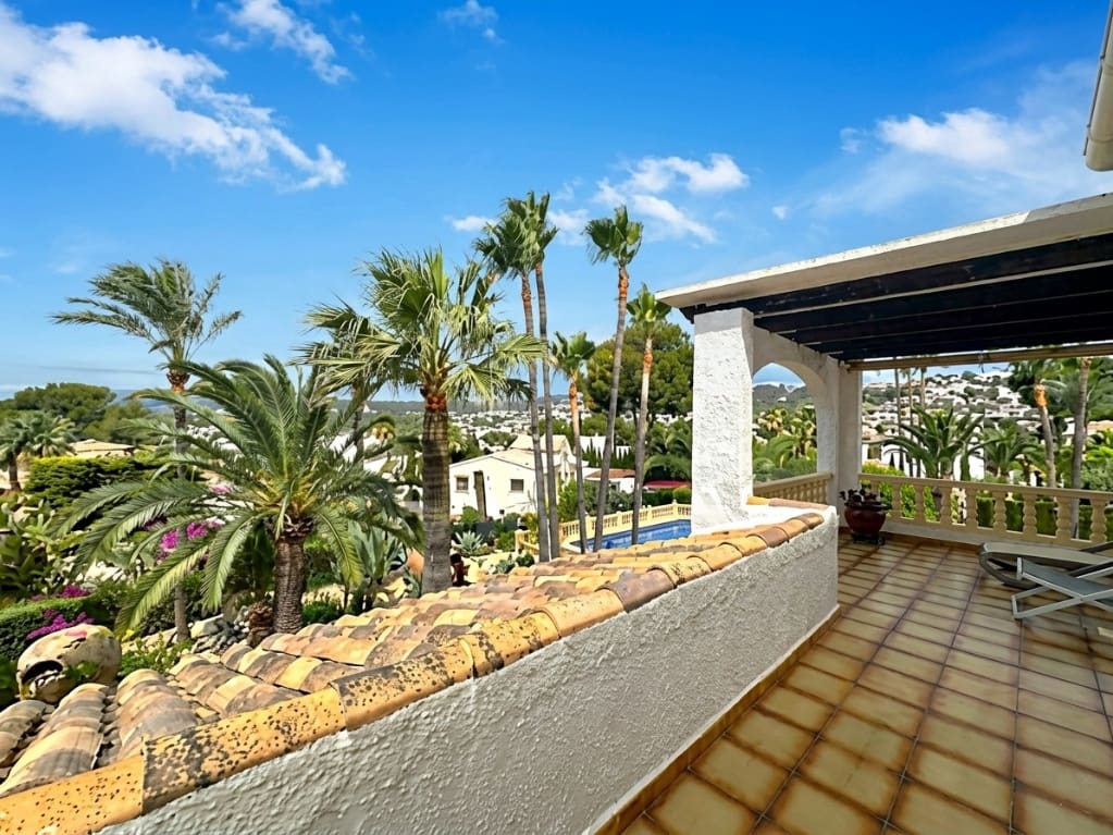3 sovrum Bungalow till salu i Moraira med pool garage - 550 000 € (Ref: 9915142)