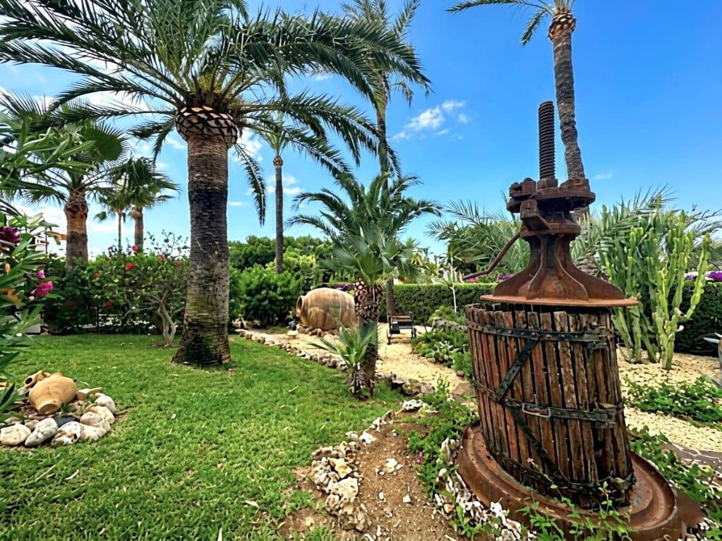 3 sovrum Bungalow till salu i Moraira med pool garage - 550 000 € (Ref: 9915142)