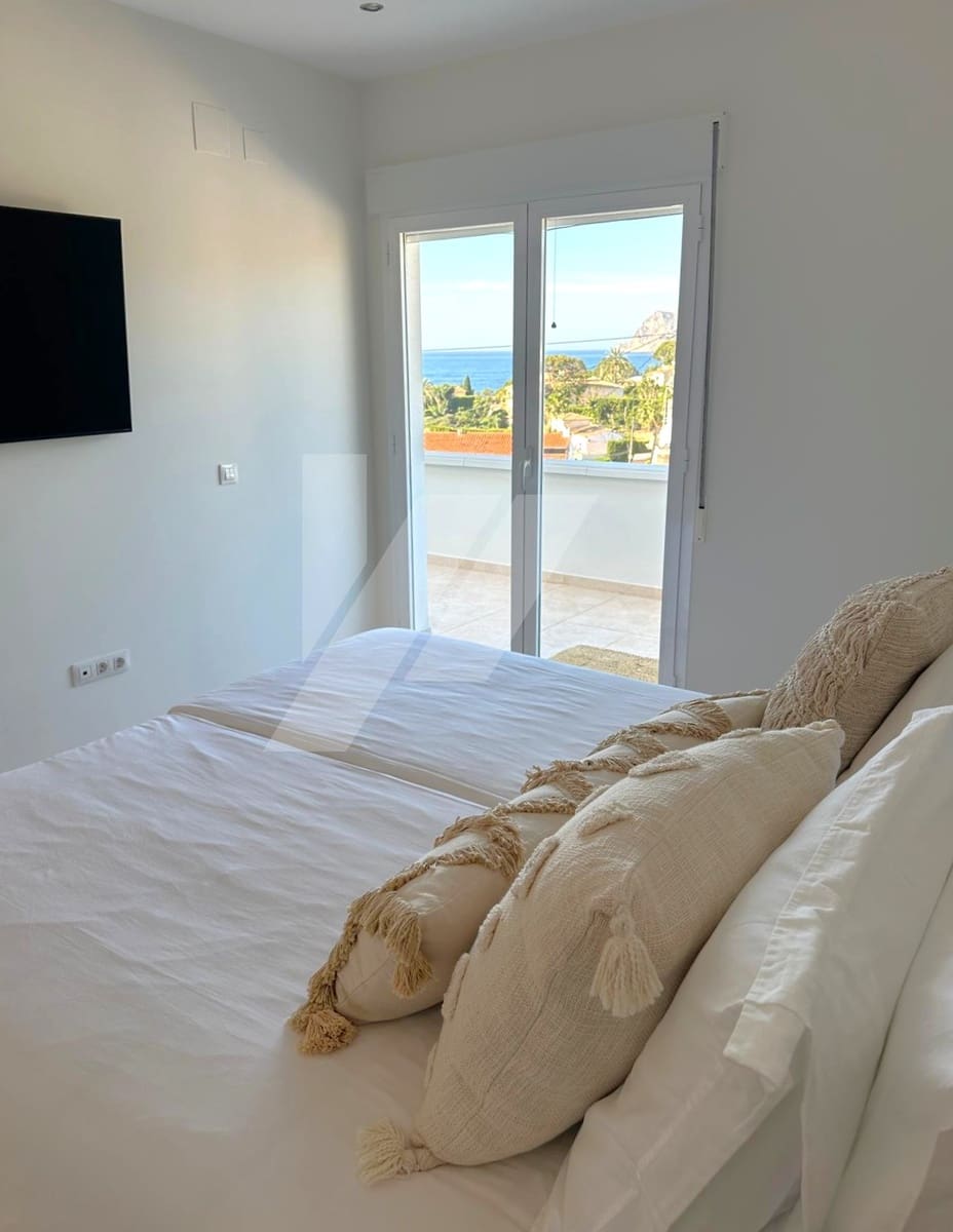 3 bedroom Villa for sale in Benissa with pool garage - € 1,450,000 (Ref: 9935129)