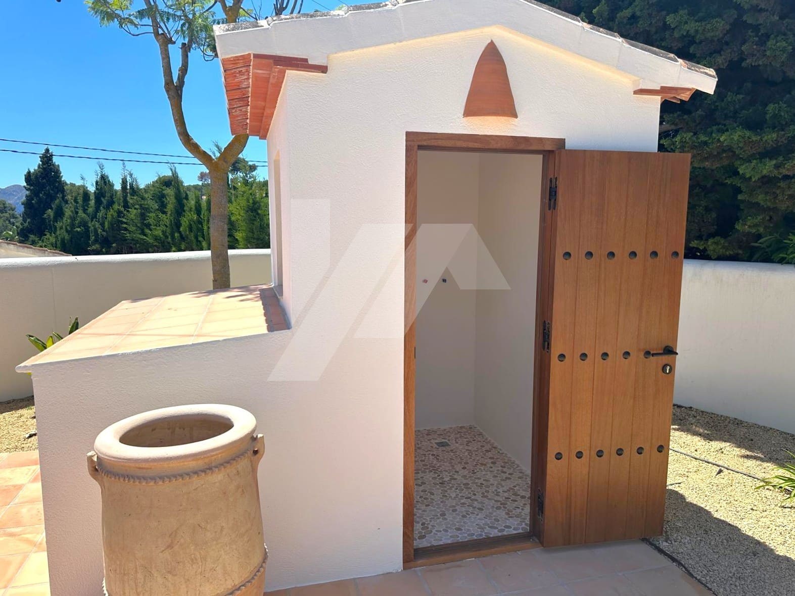 3 bedroom Villa for sale in Benissa with pool garage - € 1,450,000 (Ref: 9935129)